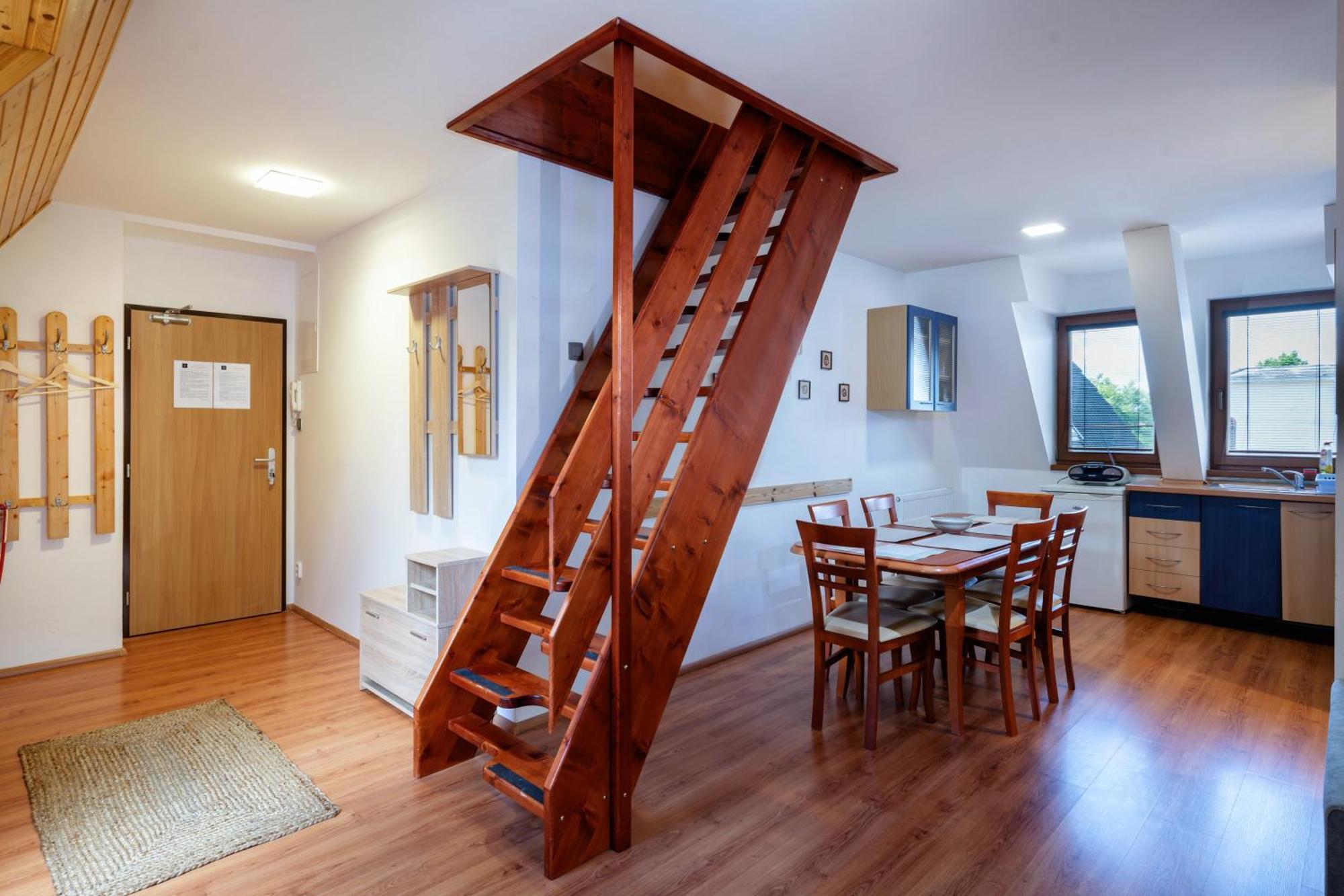 Tatrystay Julia Apartments タトランスカ・ ロムニツァ エクステリア 写真
